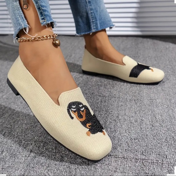 Dachshund Wiener Doxie Dog Breed Embroidered Woven Loafers Slip On Flats Shoes - Picture 5 of 16